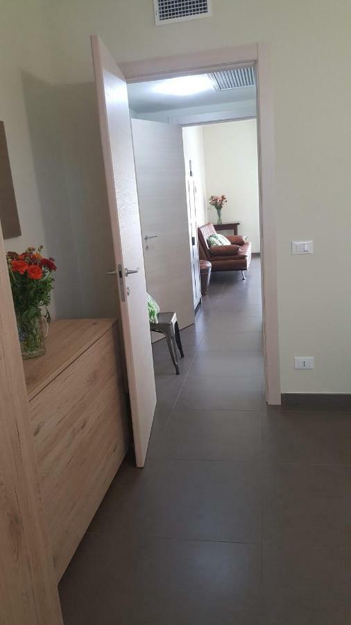 פסקיארה דל גארדה Villa Marianna Garda Lake מראה חיצוני תמונה