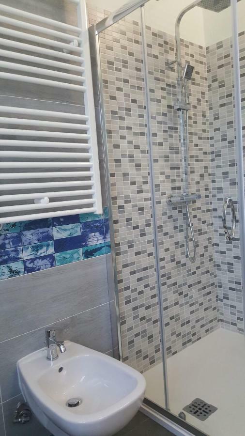 פסקיארה דל גארדה Villa Marianna Garda Lake מראה חיצוני תמונה
