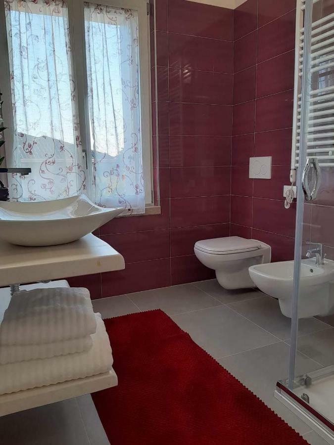 פסקיארה דל גארדה Villa Marianna Garda Lake מראה חיצוני תמונה